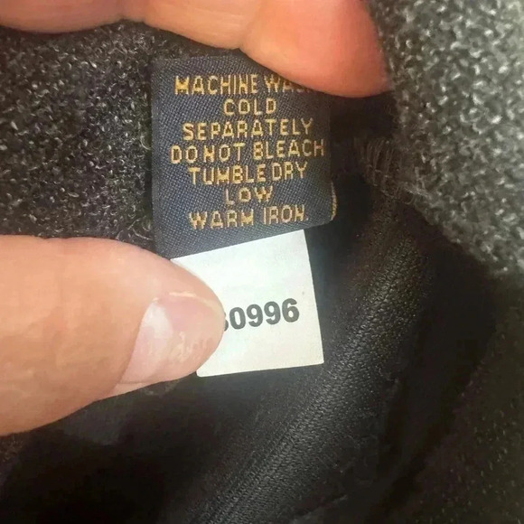 VTG 1946 Men’s Heather Grey/Black  Long Sleeved Shirt Size XL - Picture 8 of 10